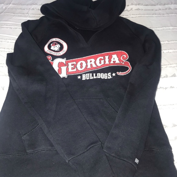 Sweatshirt - Picture 2 of 3